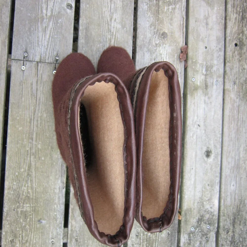 Women's Handmade Wool Boots Size 6.5/ 37 EU Latex-Free Brown Warm Boots Flower
